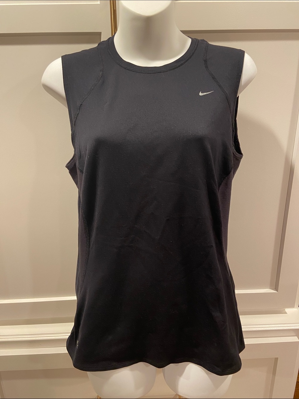 Nike Fitdry Black Sleeveless Athletic Tank with Reflective Swoosh